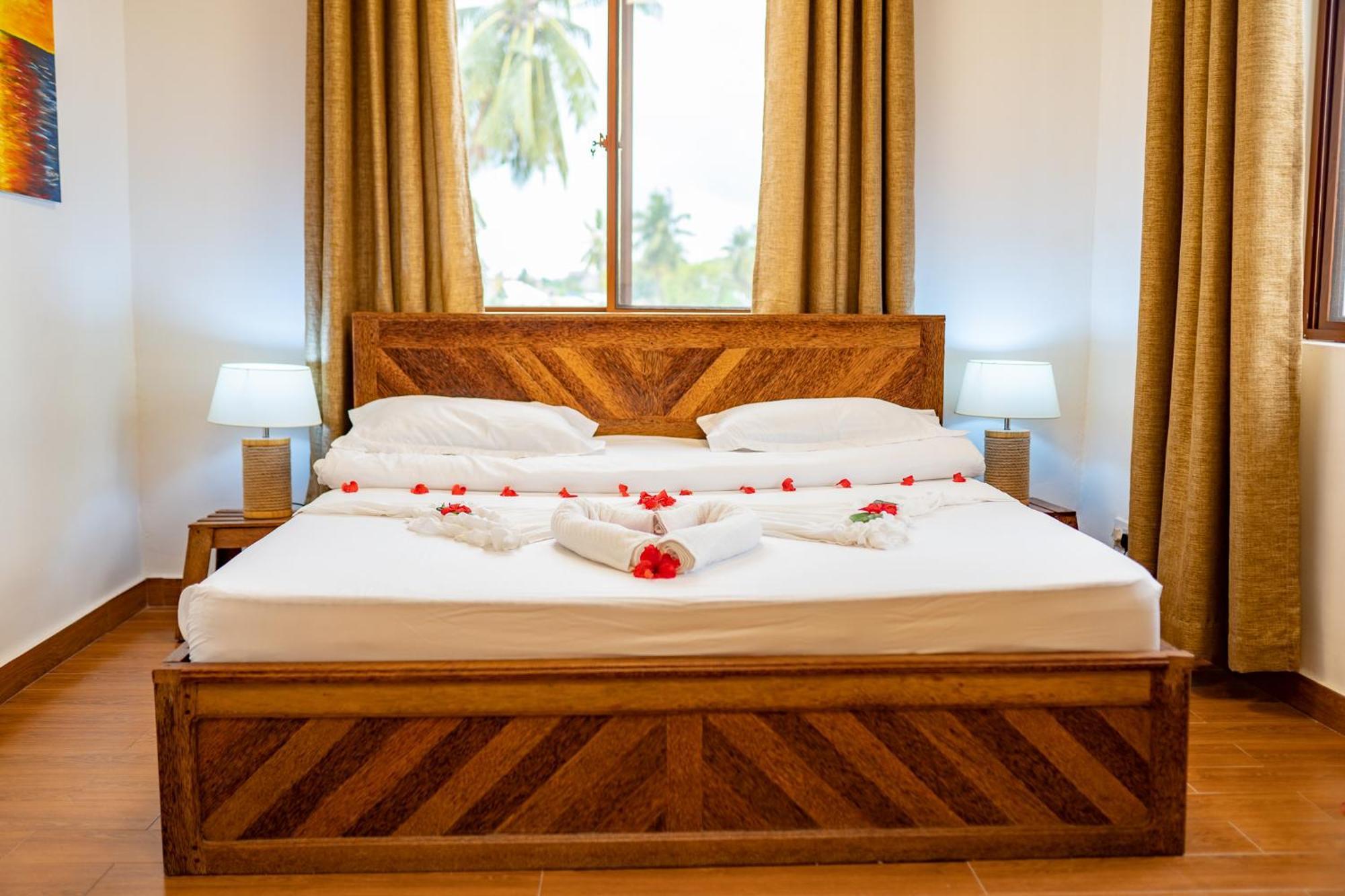 Aurora Beach Hotel Nungwi Luaran gambar
